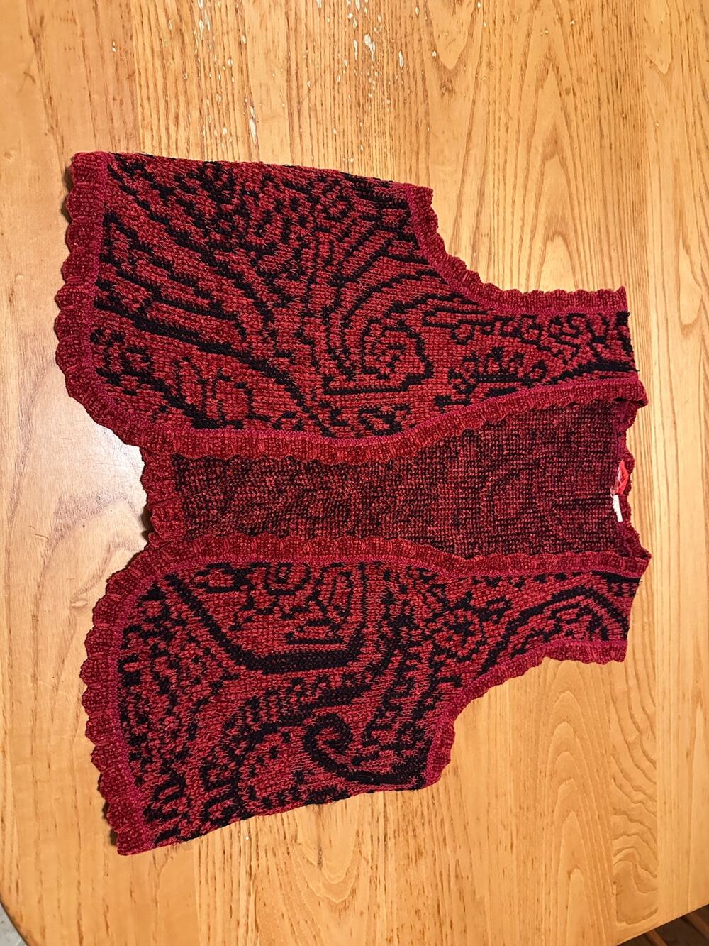 Vintage 90s Whimsigoth Red Black Damask Chenille Knit Open Front Vest Size M